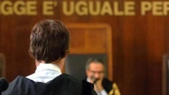 «La mamma e il vicino di casa si insultavano, li dividemmo»