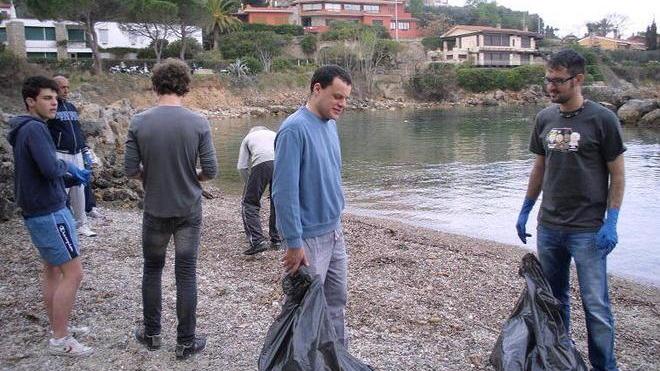 L’Argentario Basket pulisce le spiagge