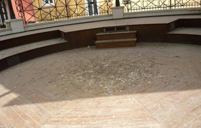 Il Palco? Gabinetto dei piccioni 
