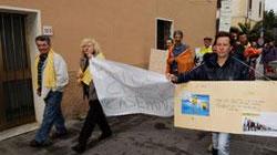 In marcia sulla Grosseto-Siena contro la chiusura delle poste