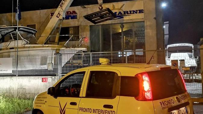 L'auto di pattuglia della Vesuvio2, guidata dal vigilantes che ha sventato il furto notturno