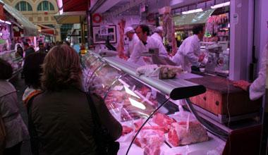 Mercato centrale al buio, la rabbia dei commercianti 