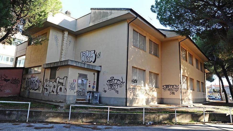 La street art sulle fioriere per combattere i vandalismi