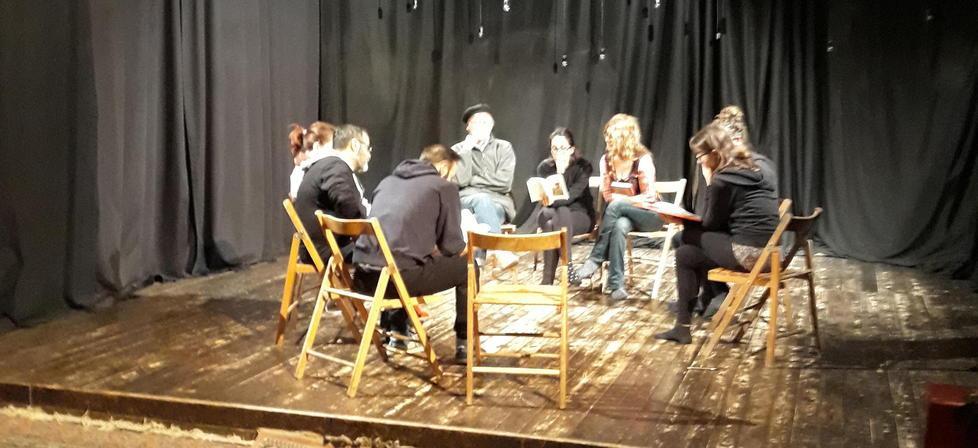 Si alza la polemica sulla chiusura della scuola di teatro Artimbanco 