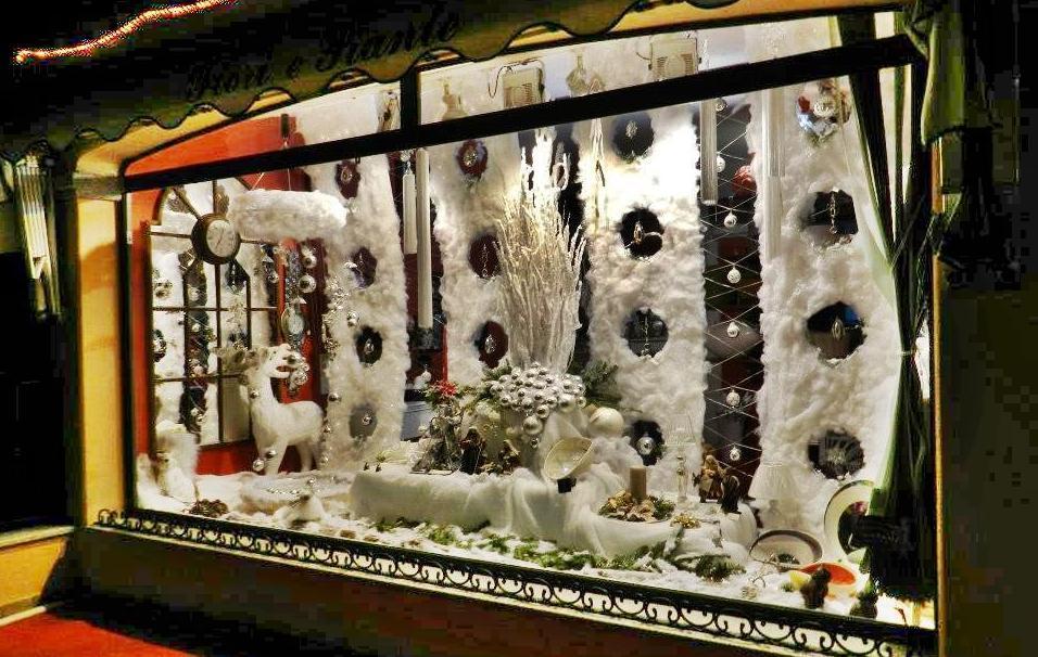 Un premio per la miglior vetrina natalizia 
