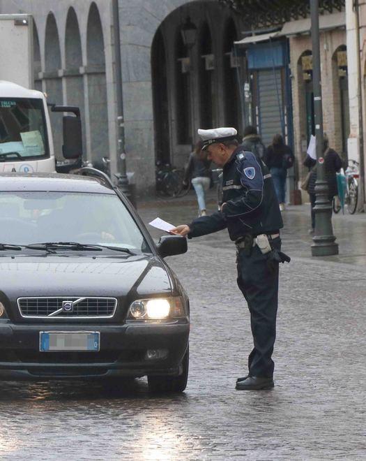 Undici multe in due giorni, stangata ai furbetti della Ztl 