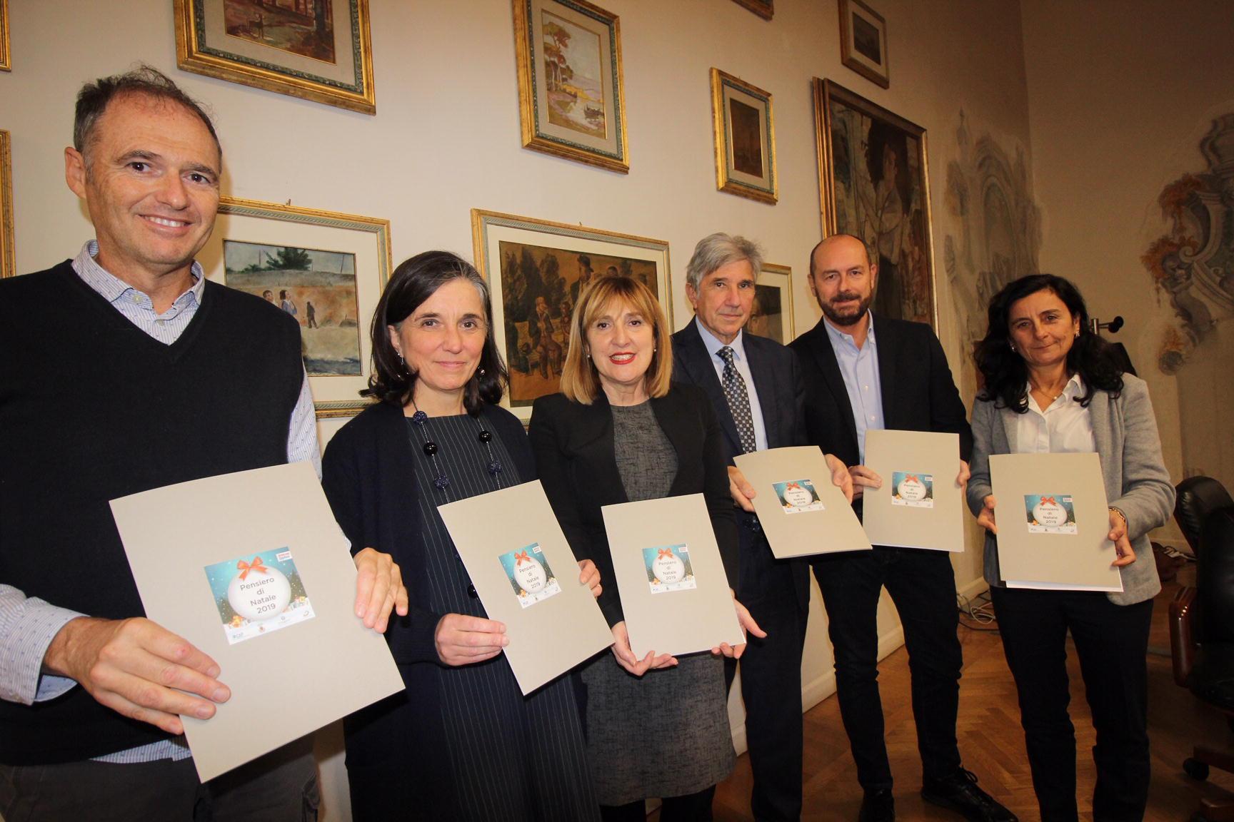 I promotori del concorso “Pensiero di Natale” durante la presentazione dell’iniziativa