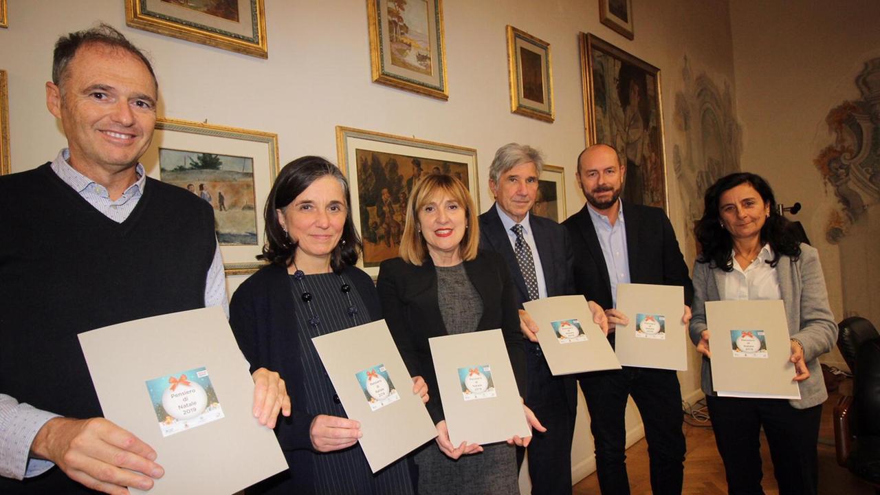 I promotori del concorso “Pensiero di Natale” durante la presentazione dell’iniziativa