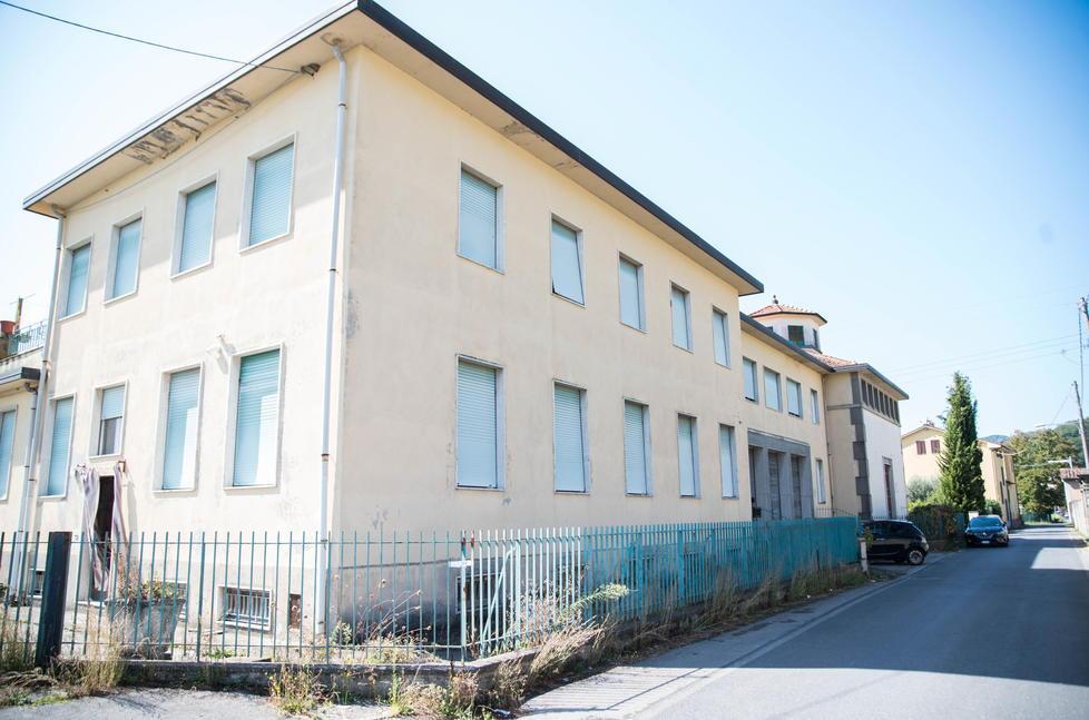 Tre autobus dedicati agli alunni del Giorgi 