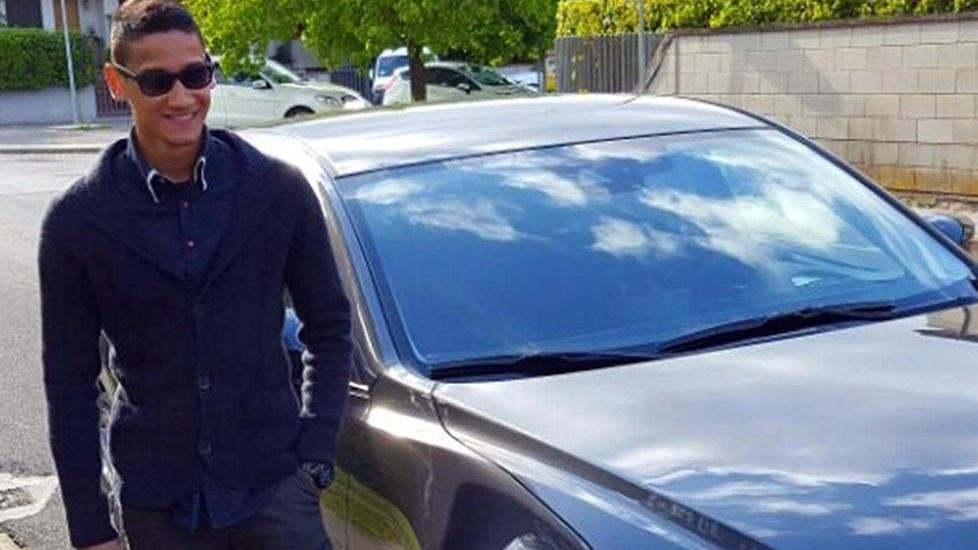«Diteci com’è morto Salvatore» appello dei genitori del 24enne