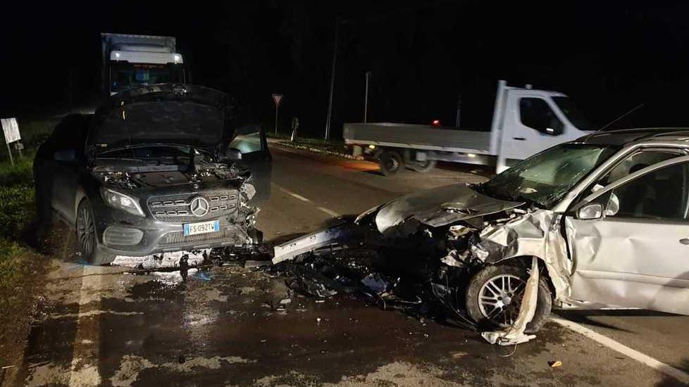 Incidente sul Mazzone per un mezzo sorpasso