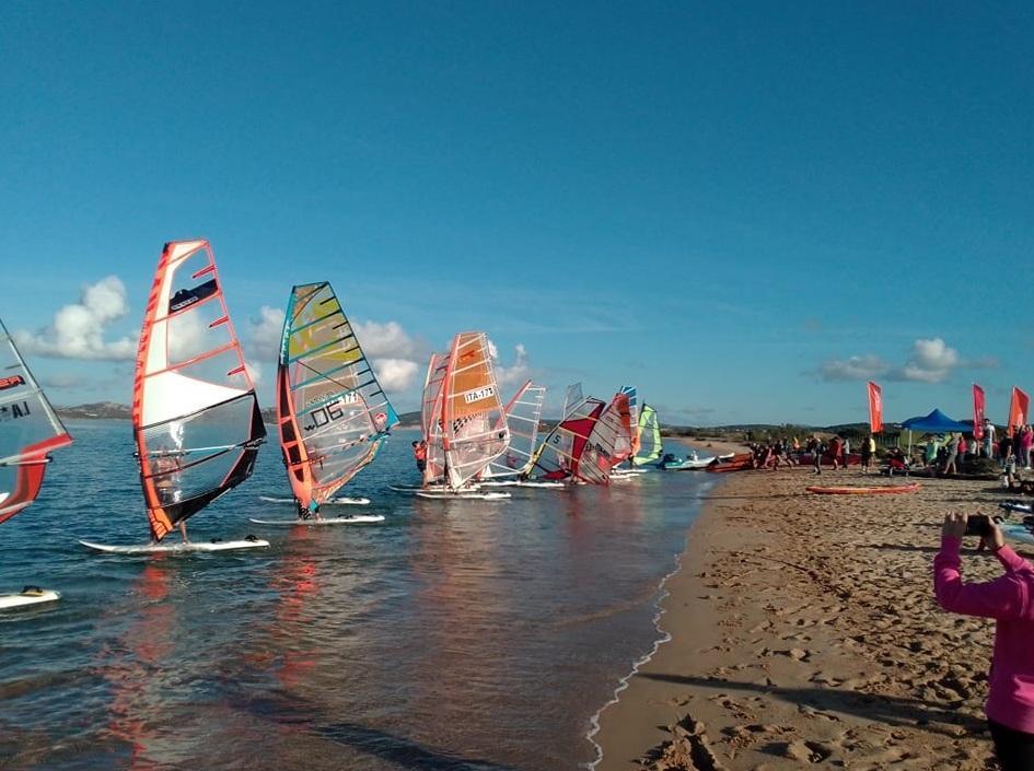 A Coluccia windsurf e impegno civile 