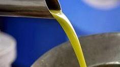 Olio nuovo e vino novello, un’accoppiata vincente