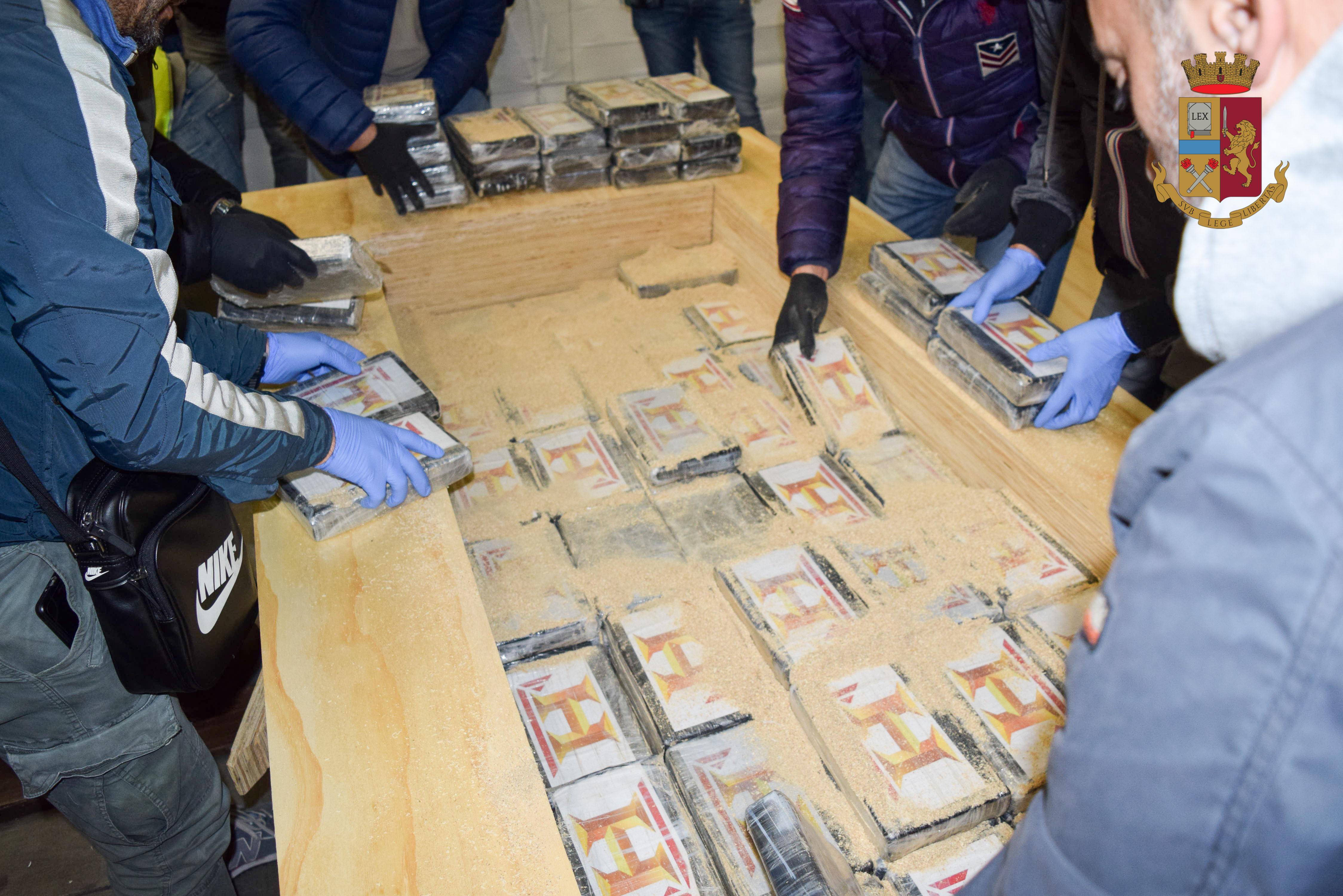 Parte della cocaina rinvenuta