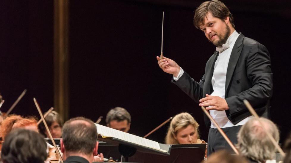 Tra Prokof’ev e Igor Stravinsky Valčuha dirige l’Orchestra Rai a Modena