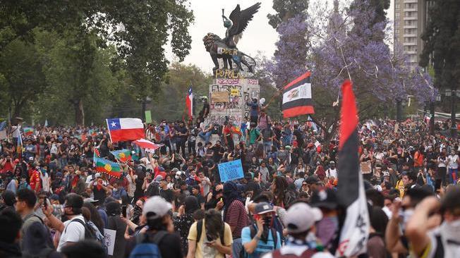 Nuova giornata di proteste in Cile