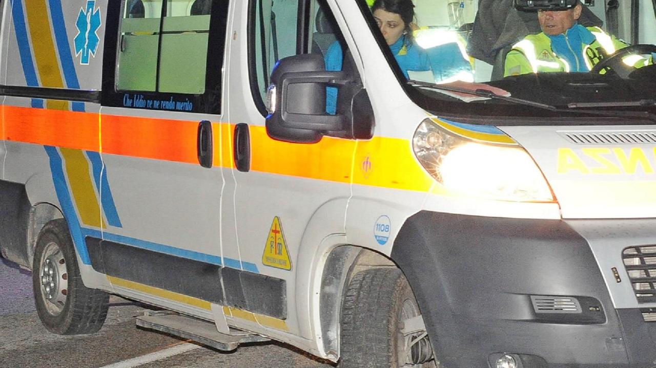 Intervento dell'ambulanza della Misericordia