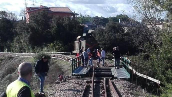 Oggi stop ai treni, dal 12 riparte il collegamento con Alghero