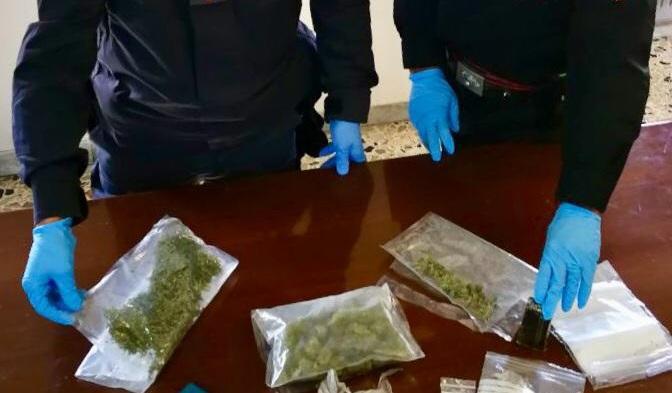 La droga ritrovata a Serramanna