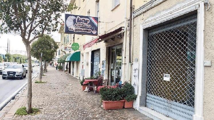 Fondi sfitti sull'Aurelia di Rosignano Solvay