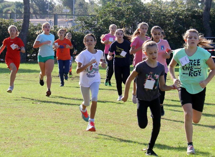 Studenti delle medie oggi al Campo Scuola per la Campestre
