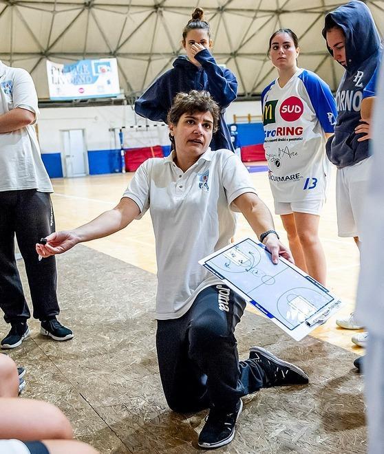 Pielle rosa con il Baloncesto per restare sempre in vetta 