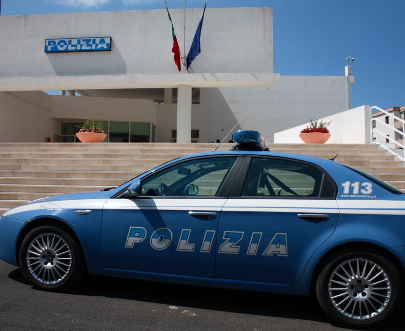 Truffa una algherese e le ruba 2700 euro 