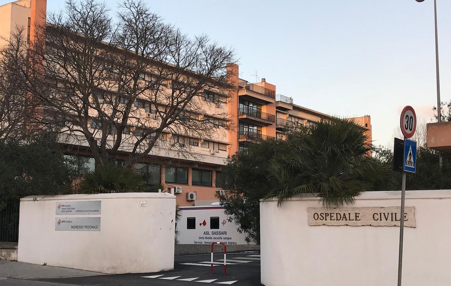 Alghero, per Monica arrivano le flebo con le calorie giuste 