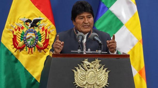 Bolivia, Morales annuncia nuove elezioni
