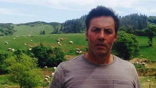 Gregge decimato dalle predazioni, pastore non paga le tasse e ora rischia pignoramenti