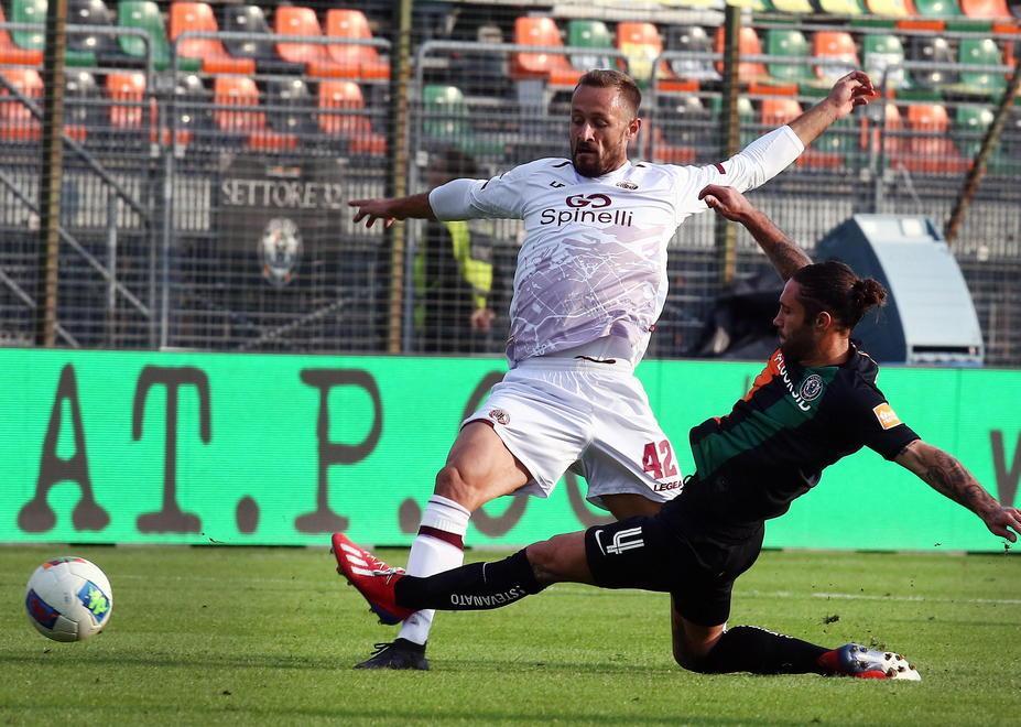 Il solito Livorno triste affonda anche a Venezia Breda non incide ma Spinelli non lo esonera 