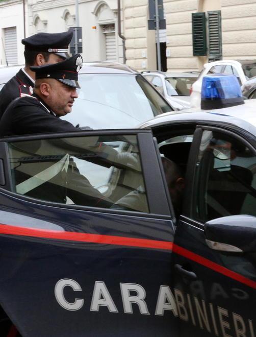 Trovato a dormire nella pizzeria abbandonata