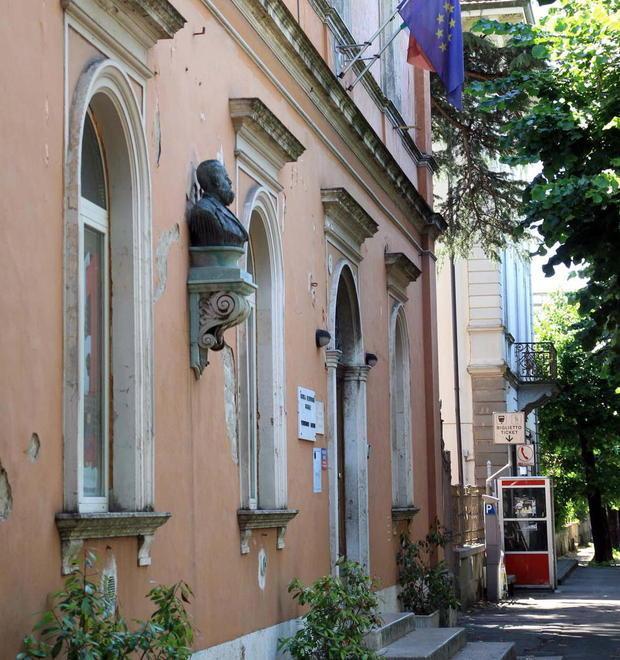 Altri lavori alle scuole Martini, inaugurazione rinviata 