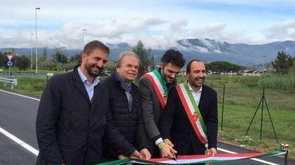 Inaugurata la “bretella” che alleggerirà il traffico