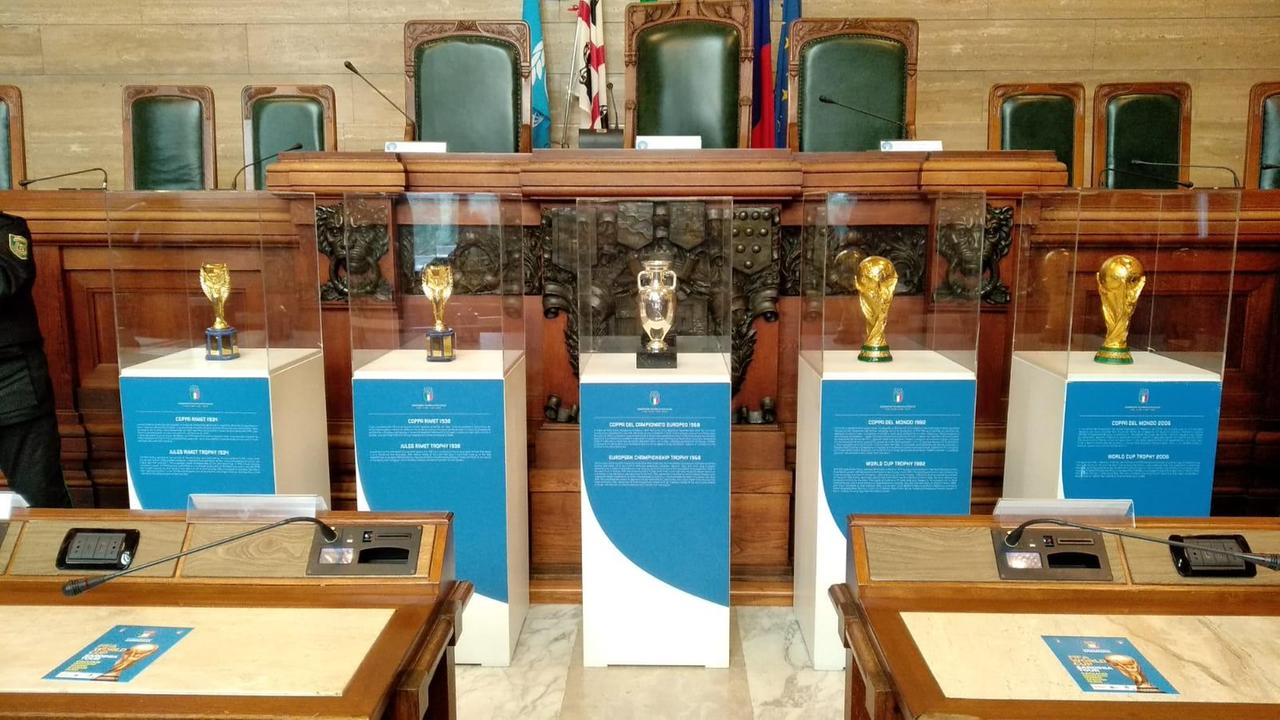 I trofei vinti dall'Italia del calcio in mostra con un'esposizione itinerante in 5 città sarde