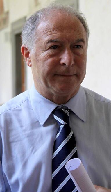«Complimenti Mallegni» È bufera su Lombardi 