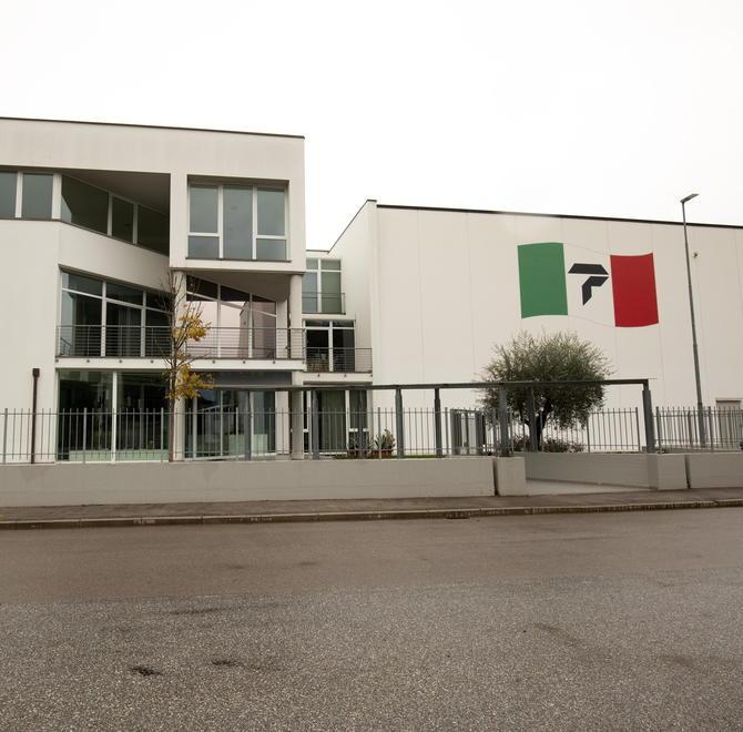 Plastic Tax, parlano le aziende del settore «Stop a investimenti, si faccia chiarezza» 