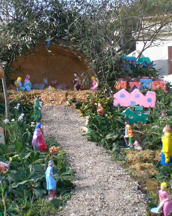 I rioni di Bono in gara per il miglior “Presepe in carrela”