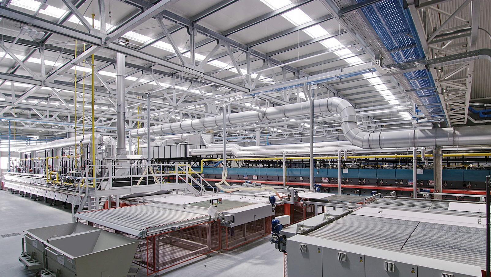 Un'industria per la produzione di macchinari per ditte ceramiche