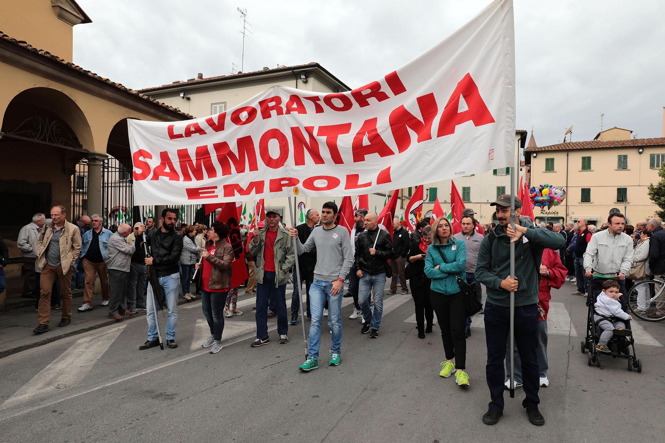 I lavoratori Sammontana al corteo del Primo maggio