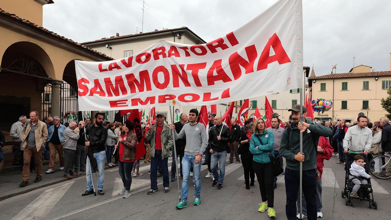 I lavoratori Sammontana al corteo del Primo maggio