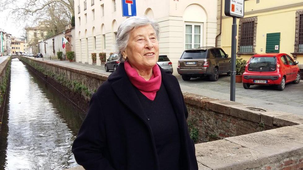 Lavoro sempre più rosa ma resta il divario coi maschi