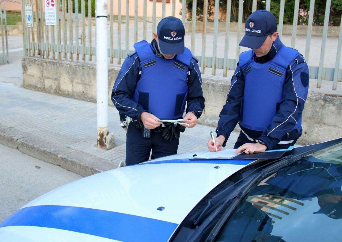 Sassari, rubano alla Coin: due ragazzi arrestati dalla polizia locale 