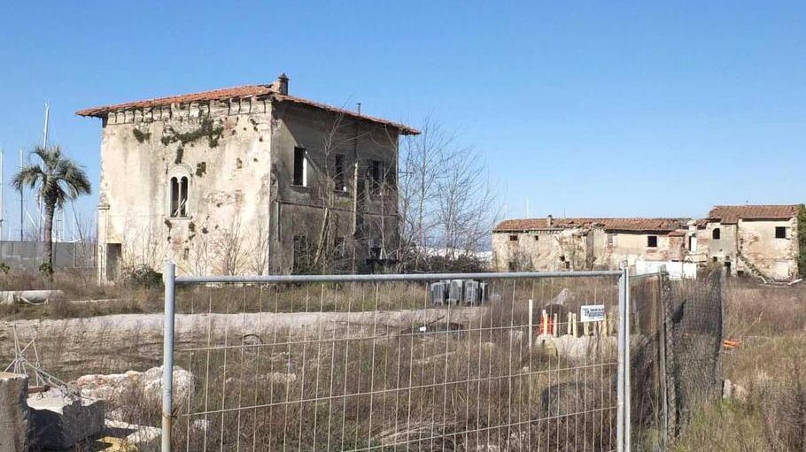 I terreni intorno alla marina di Boccadarno