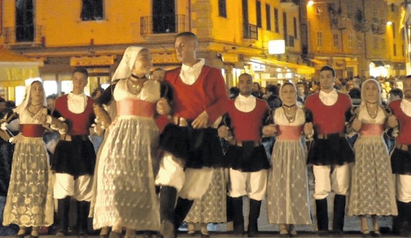 La Spezia balla sardo con il gruppo folk San Pietro di Ittiri