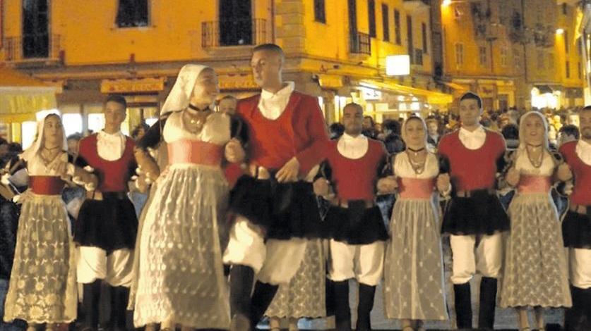 La Spezia balla sardo con il gruppo folk San Pietro di Ittiri