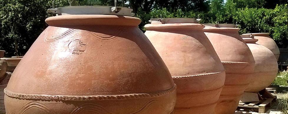 Presentato a Firenze Nesos, il vino prodotto sui fondali marini 