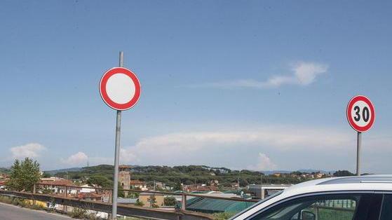 «Il ponte degli Alberghi va riaperto del tutto»