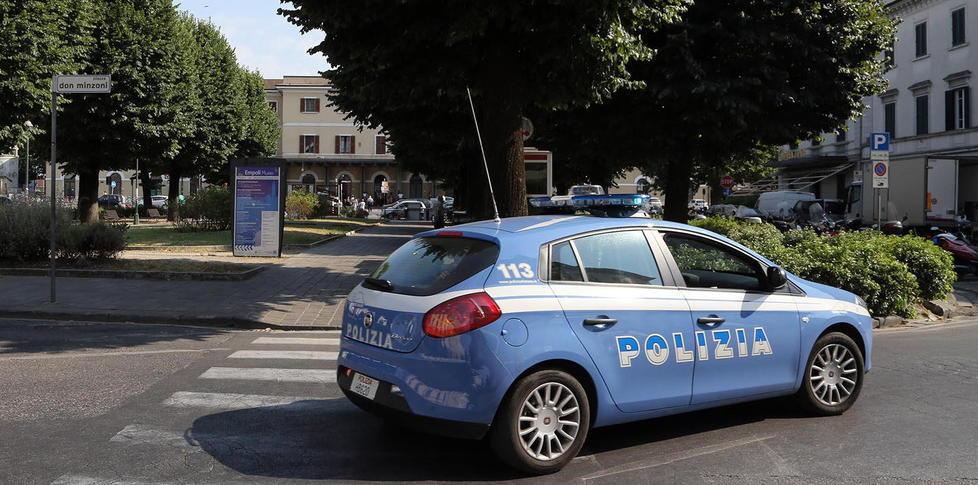 Aveva nelle tasche 29 ovuli di eroina: finisce in manette 