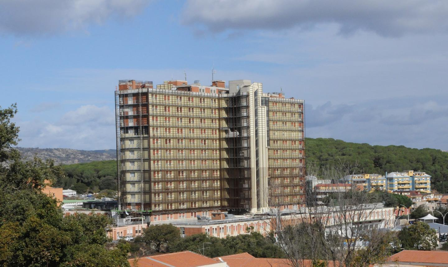 Il tecnico: «Pittalis si rifiutò di refertare i nostri esami» 